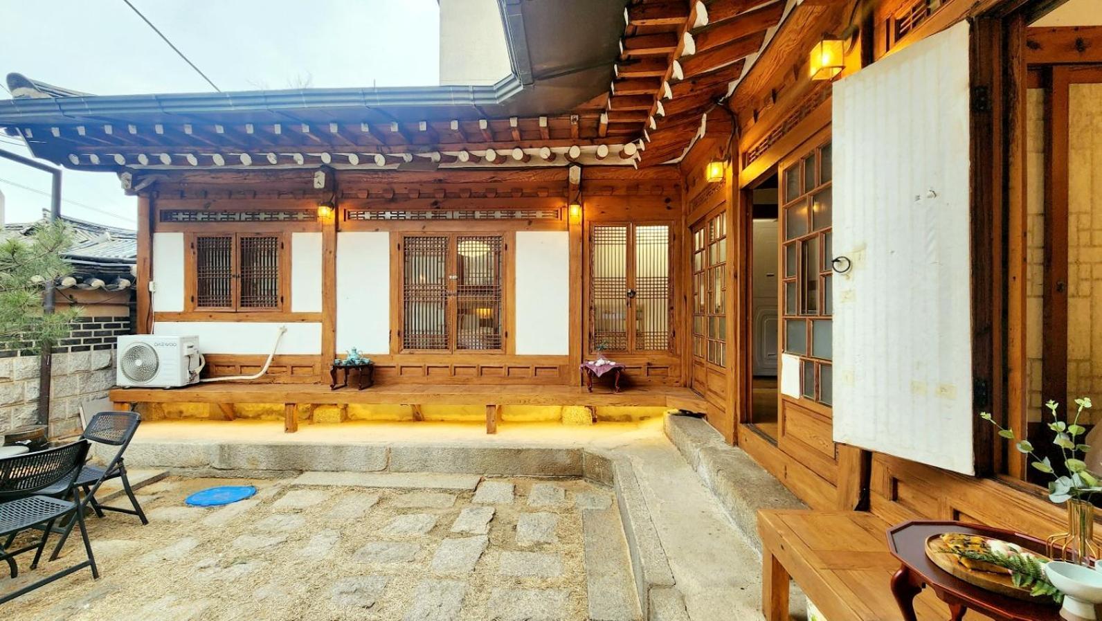 Heritage Gyeongbokgung * Seoul